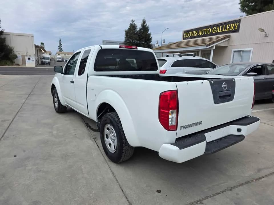 2018 Nissan Frontier S - Photo 7