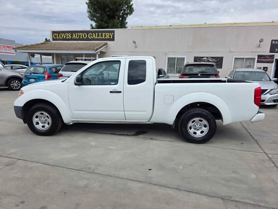 2018 Nissan Frontier S - Photo 8
