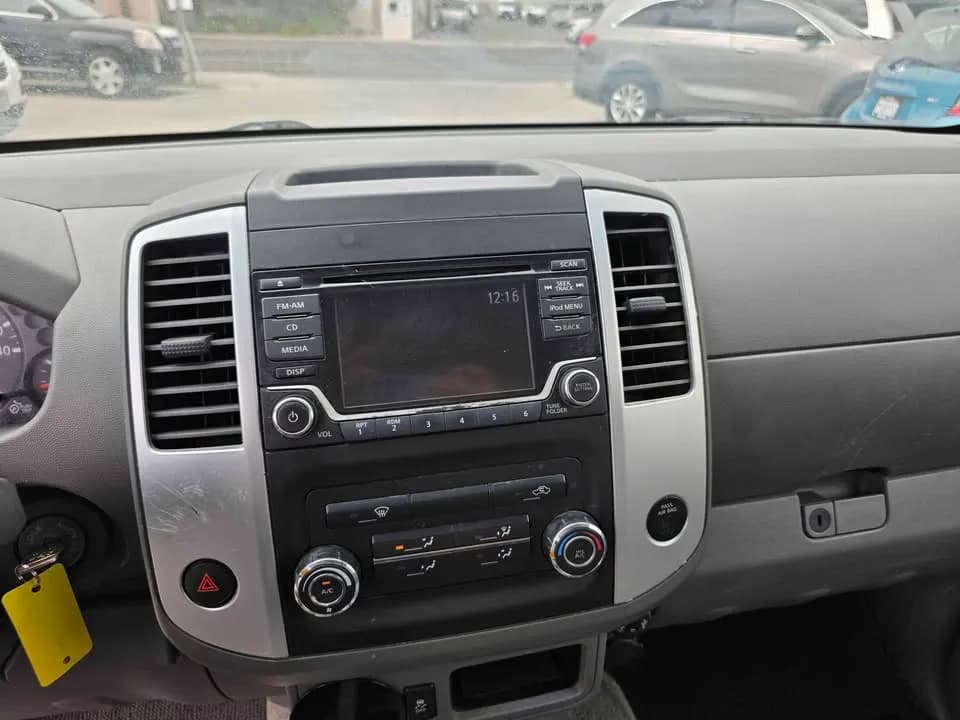 2018 Nissan Frontier S - Photo 12